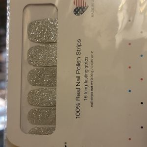Tinsel Town nail sets